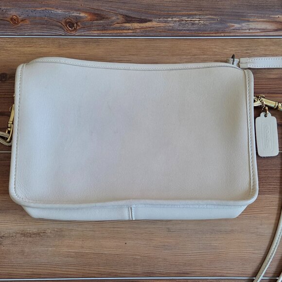 Coach vintage 90's Quinn Convertible Crossbody bag In Bone Color - Picture 2 of 16